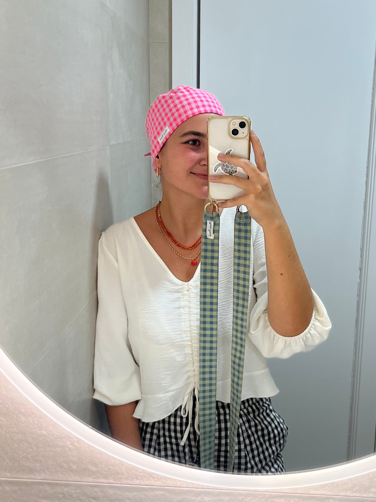 Gorro vichy rosa fosforito