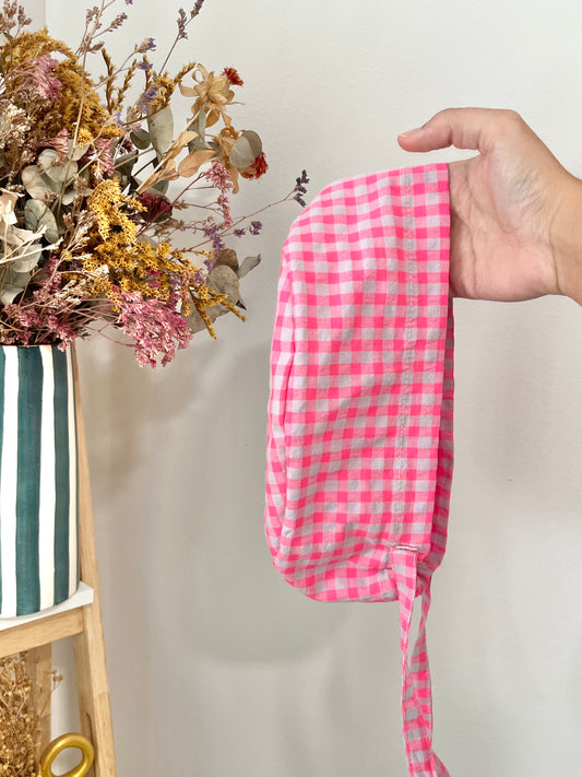 Gorro vichy rosa fosforito