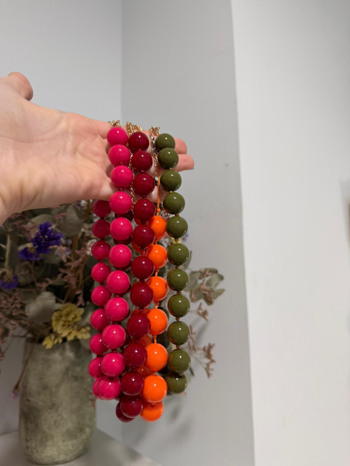 Collar de BOLAS