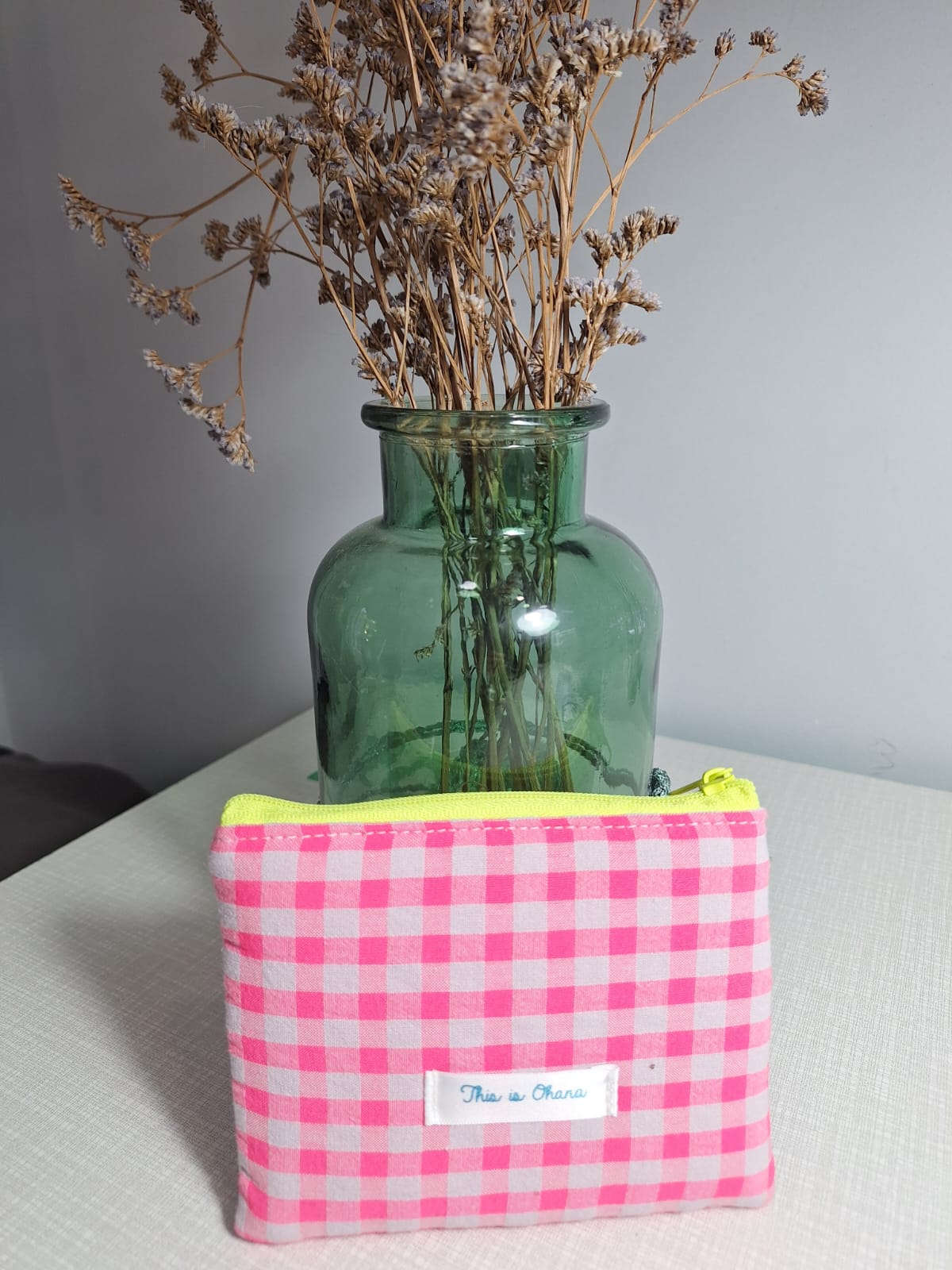 Monedero de vichy rosa fosforito con cremallera de color