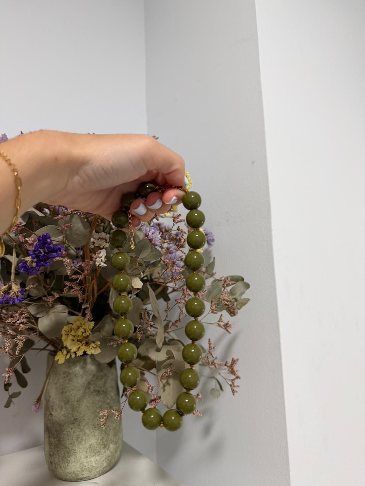 Collar de BOLAS